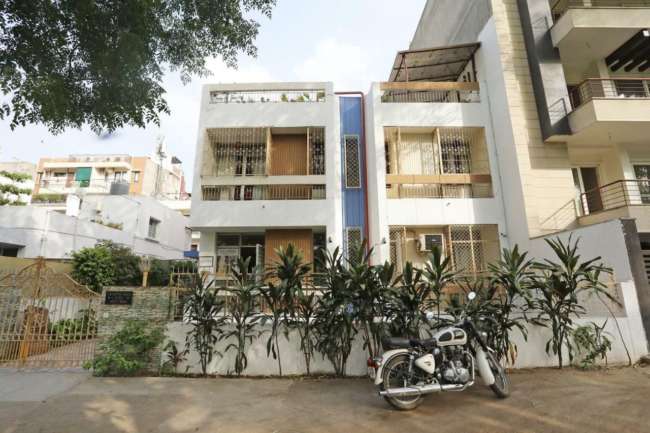 Maplewood Guest House, Neeti Bagh, New Delhiit Is A Boutiqu Guest House - Room 5 Exterior photo
